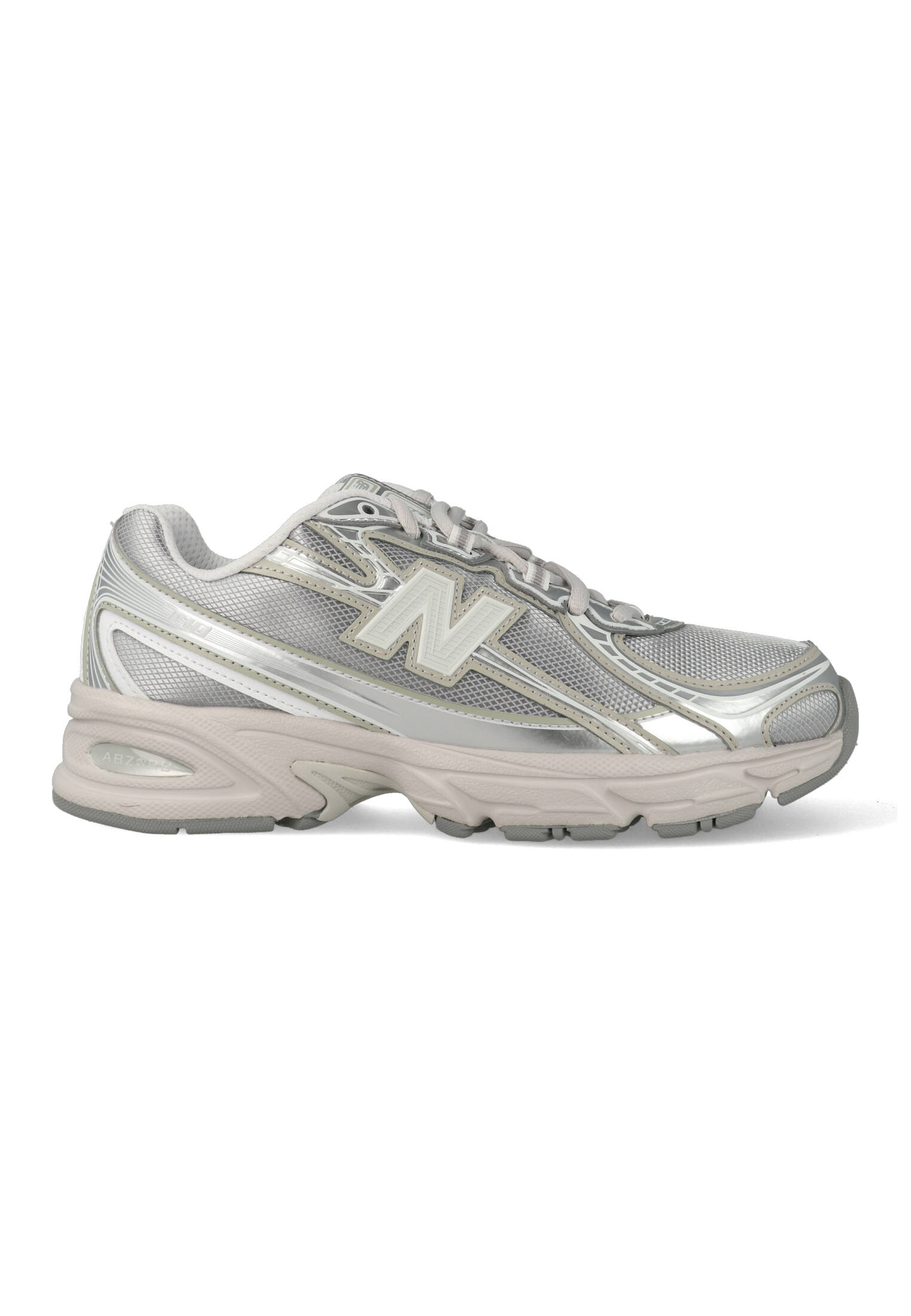 New Balance 740 